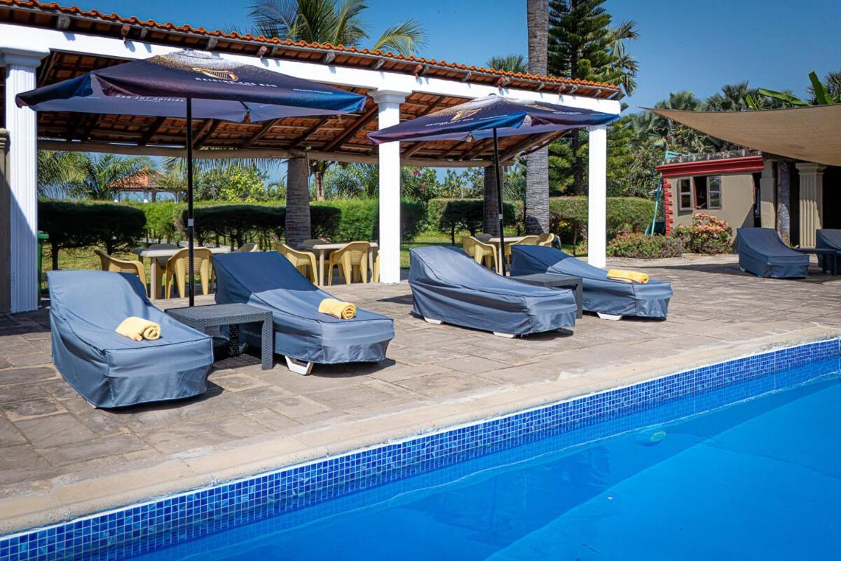 Ocean Villa Heights Brufut Exterior photo